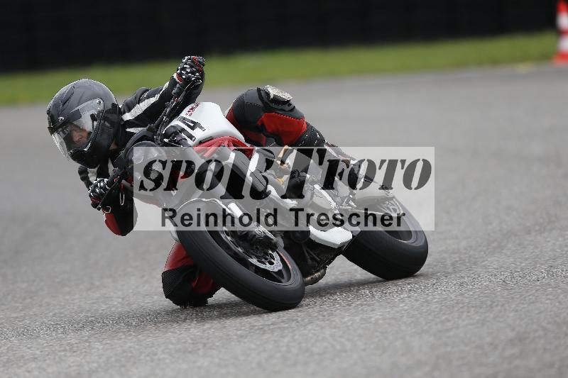 /Archiv-2025/50 08.09.2025 PROMAX ADR/74